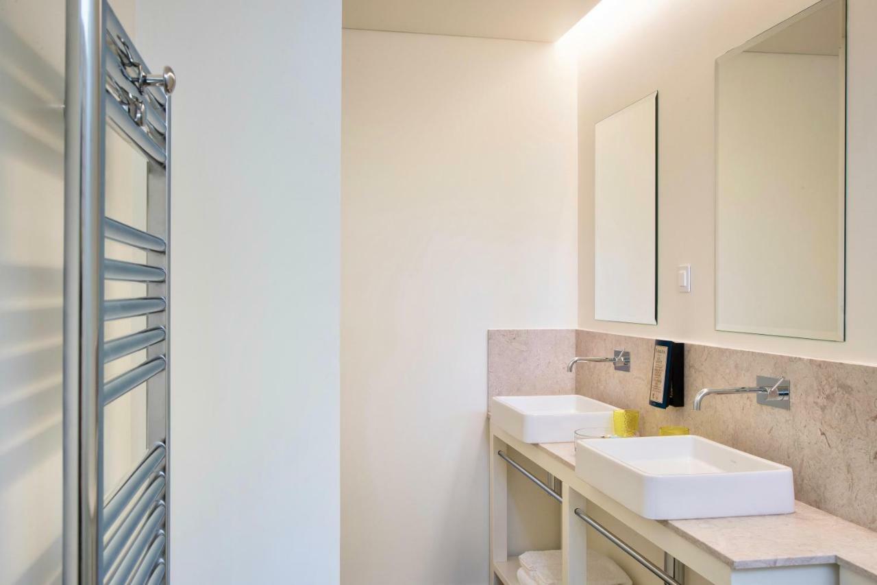 เฮอร์มิเทจ กาสเตโล - กาซา ชาฟาริซ Apartment ลิสบอน ภายนอก รูปภาพ